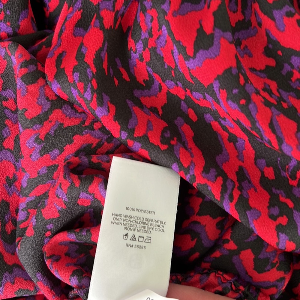 Express Blouse - Picture 15 of 15